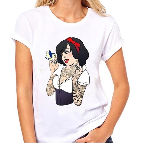 Snow White☠️T-Shirt!🌹☠️🍎 - Picture 3 of 6